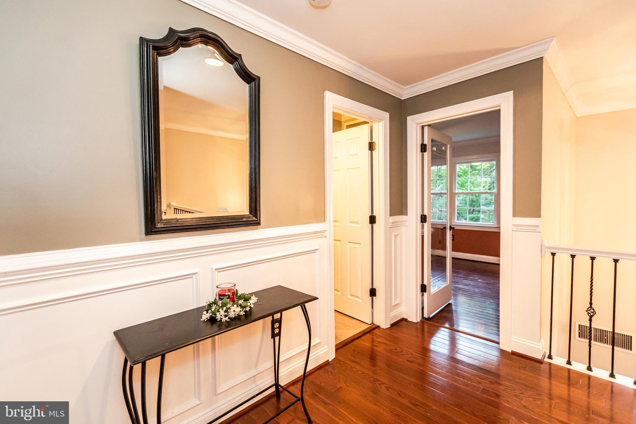 MANOR FIELDS - Residential