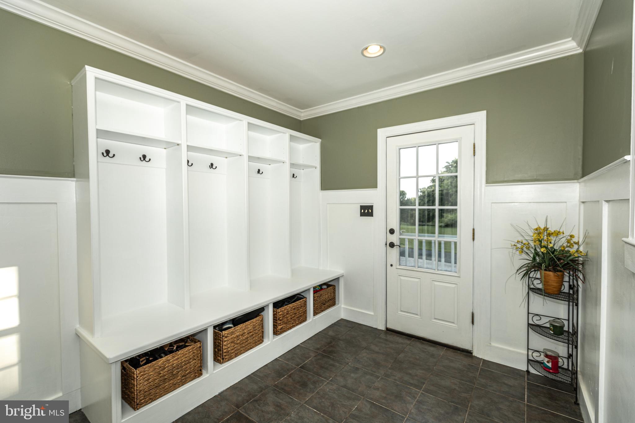 MANOR FIELDS - Residential