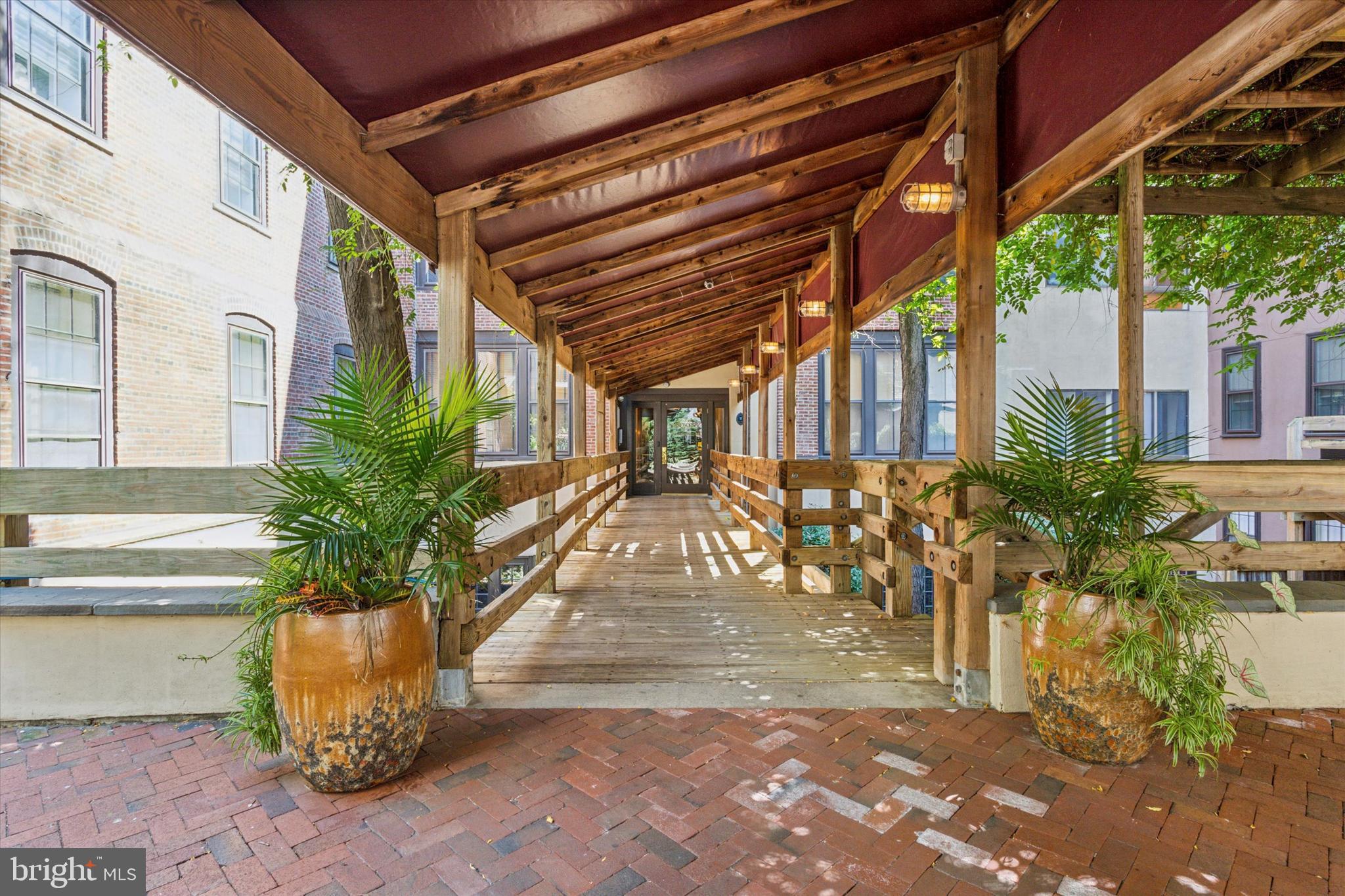 OLD CITY - Residential