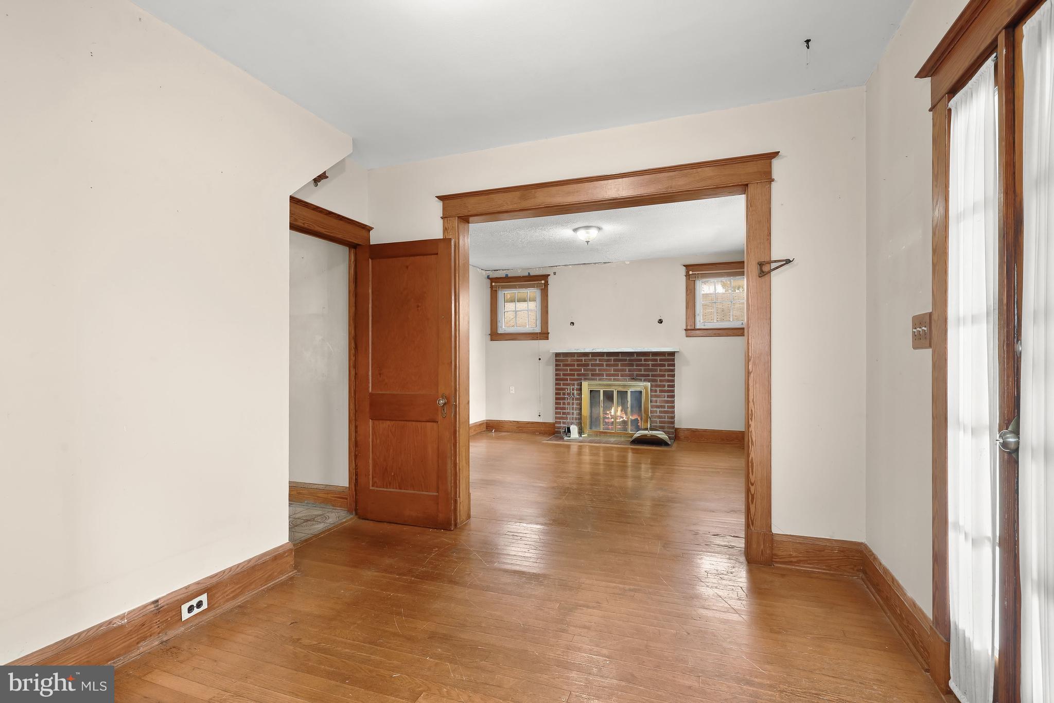 WILLIAM BORGMANN - Residential