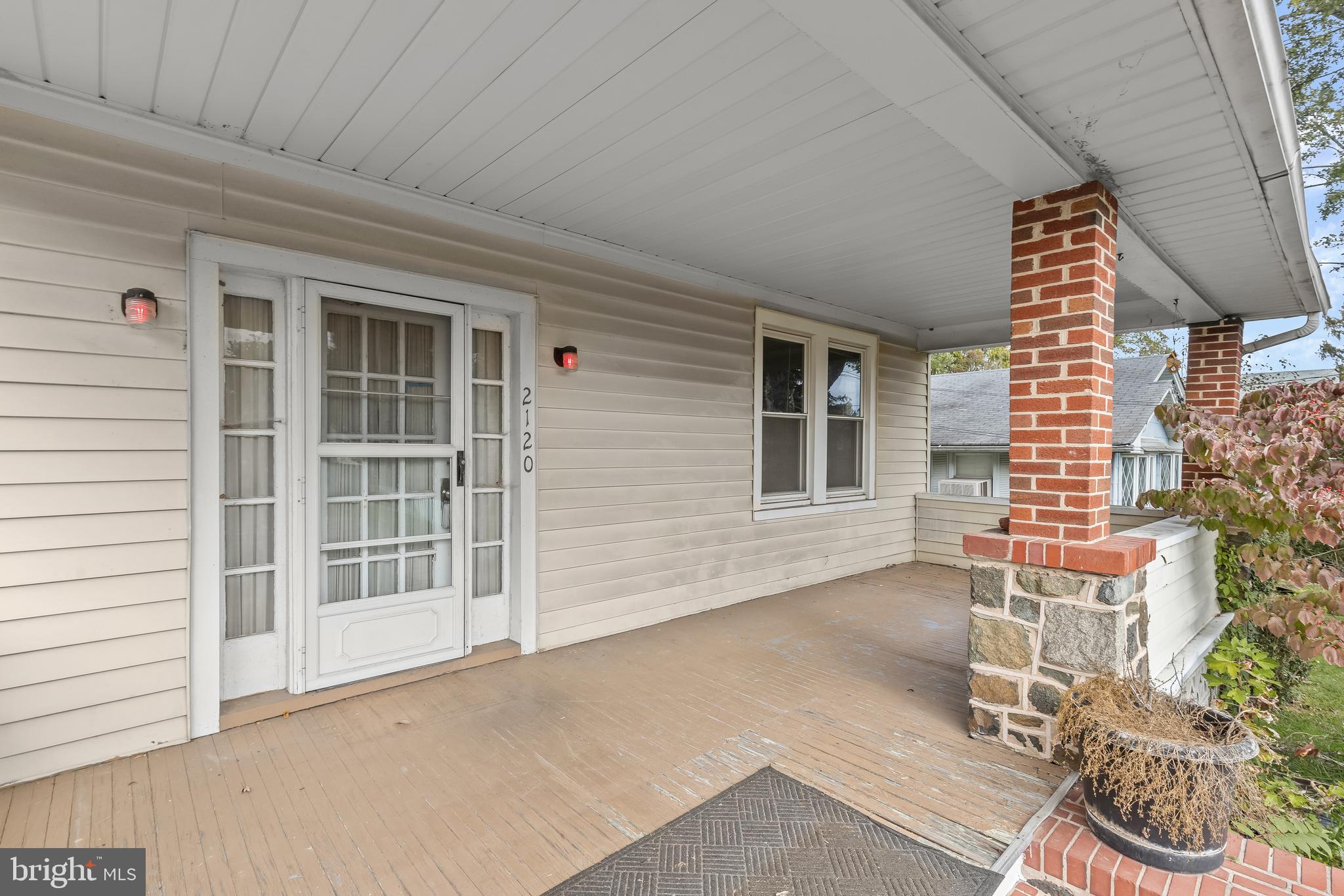 WILLIAM BORGMANN - Residential