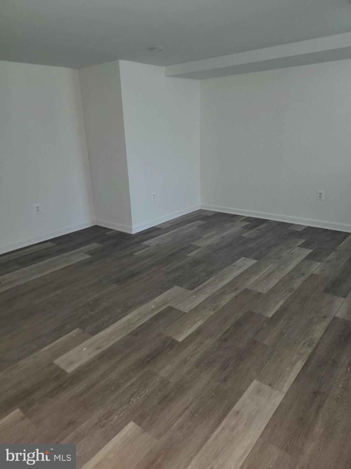 EDNOR GARDENS - LAKESIDE - Residential