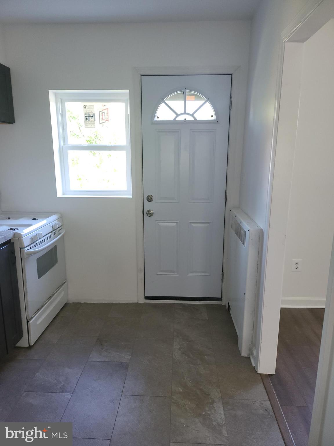 EDNOR GARDENS - LAKESIDE - Residential