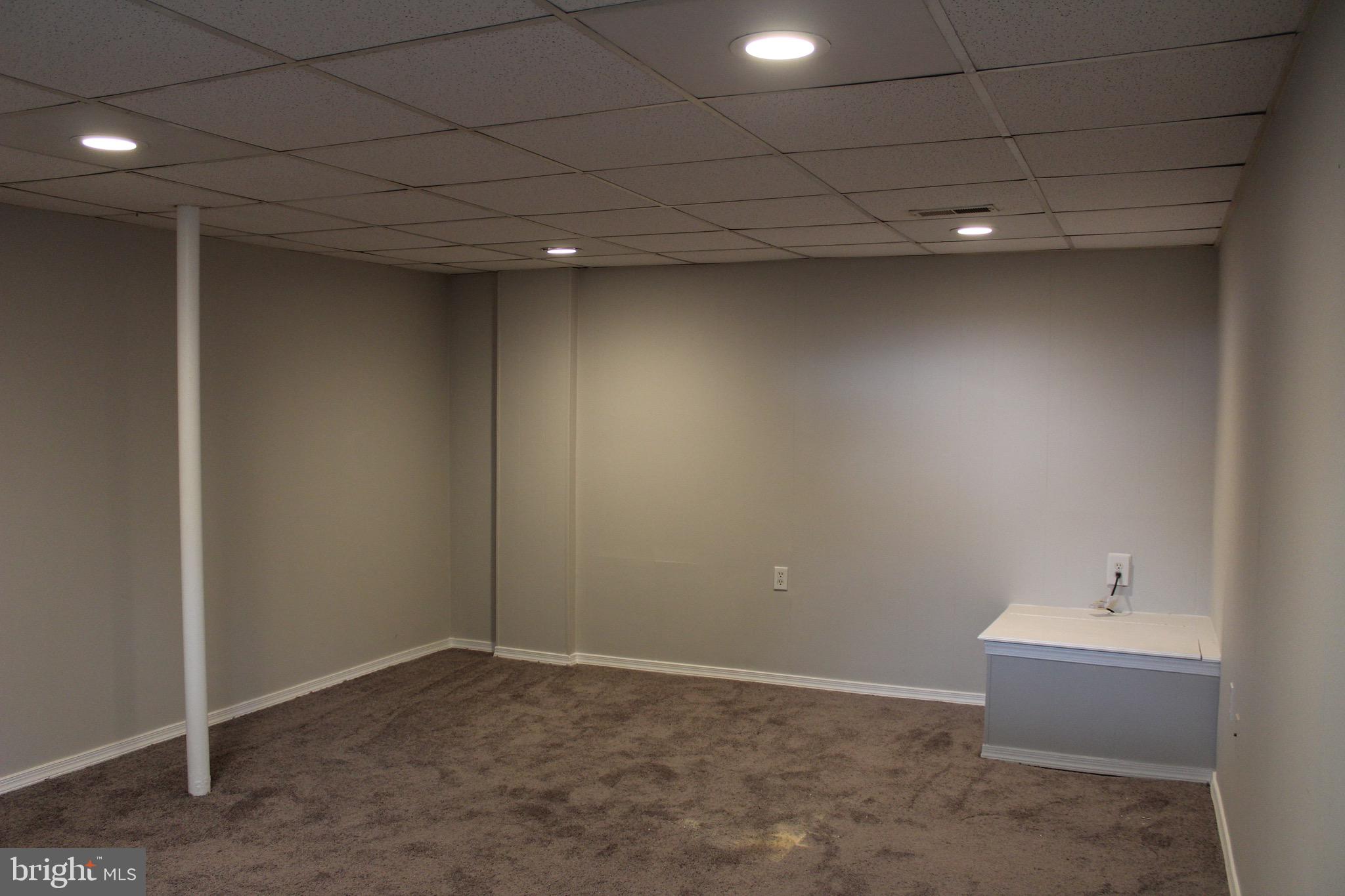 RIVERA BEACH - Residential