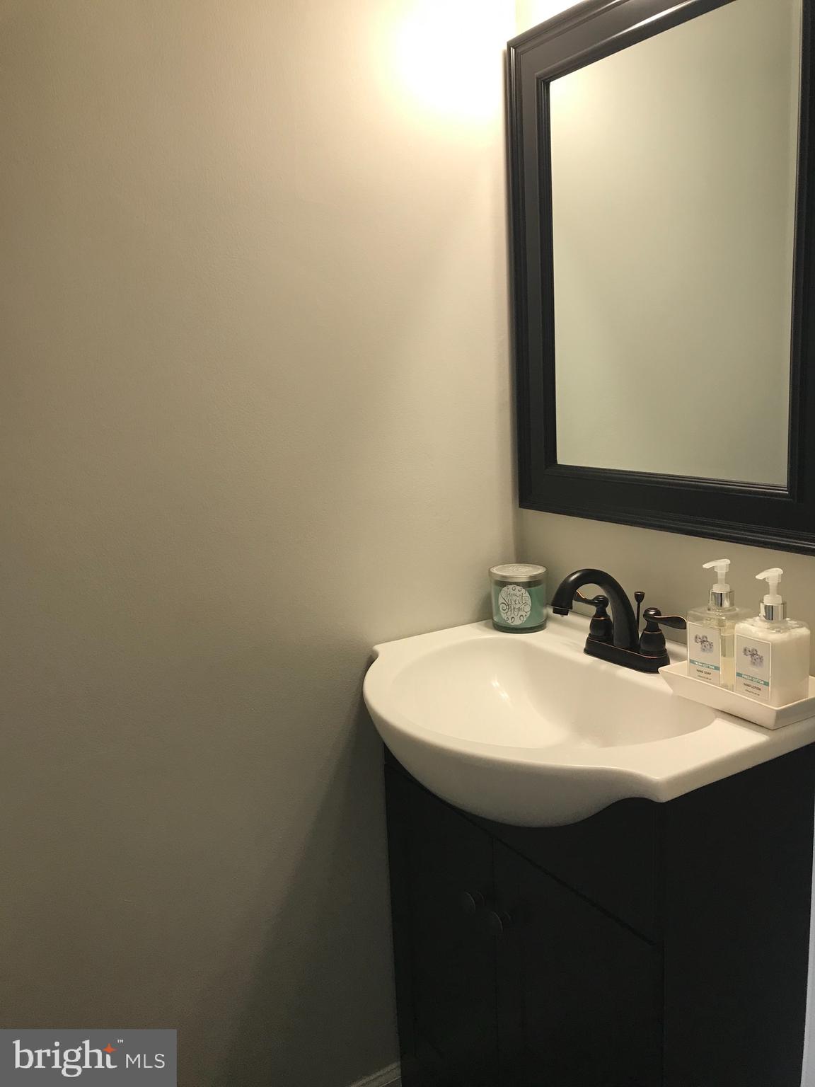 RIVERA BEACH - Residential