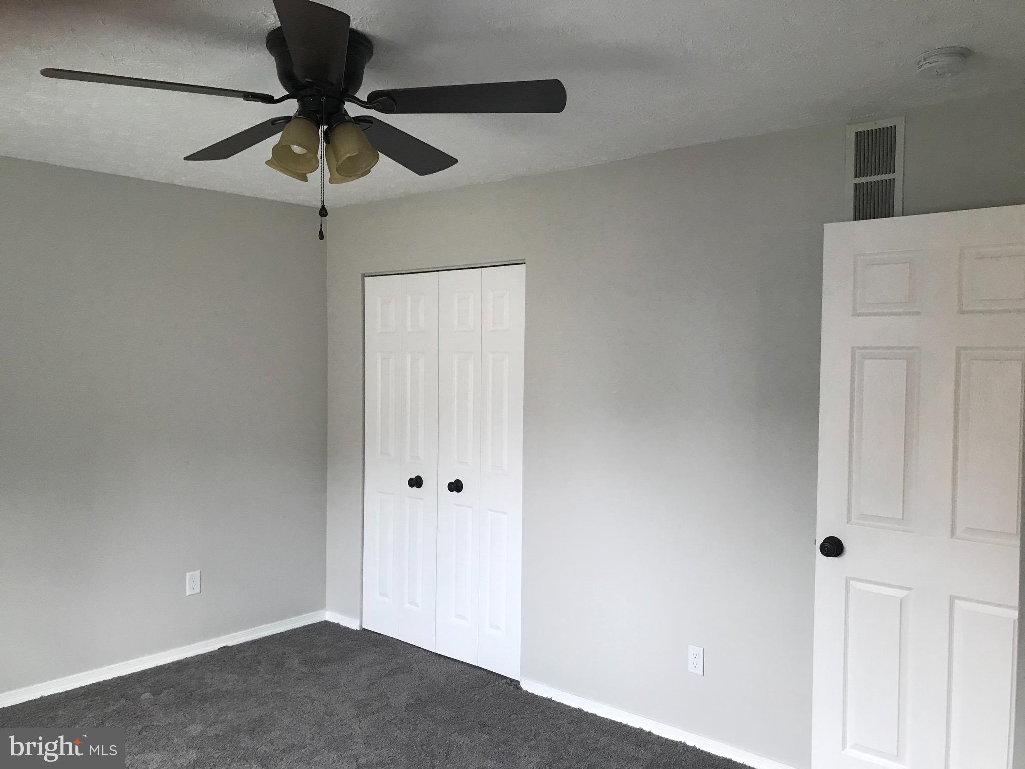 RIVERA BEACH - Residential