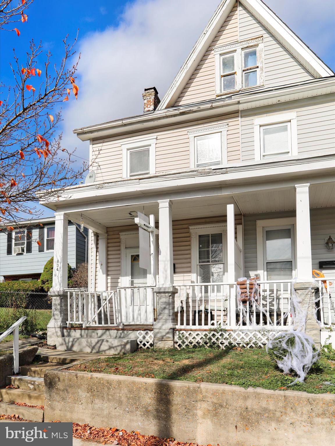 WEST END - Residential