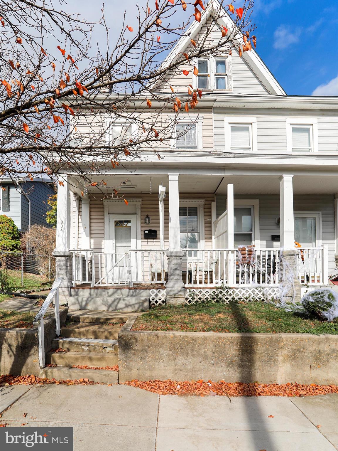 WEST END - Residential