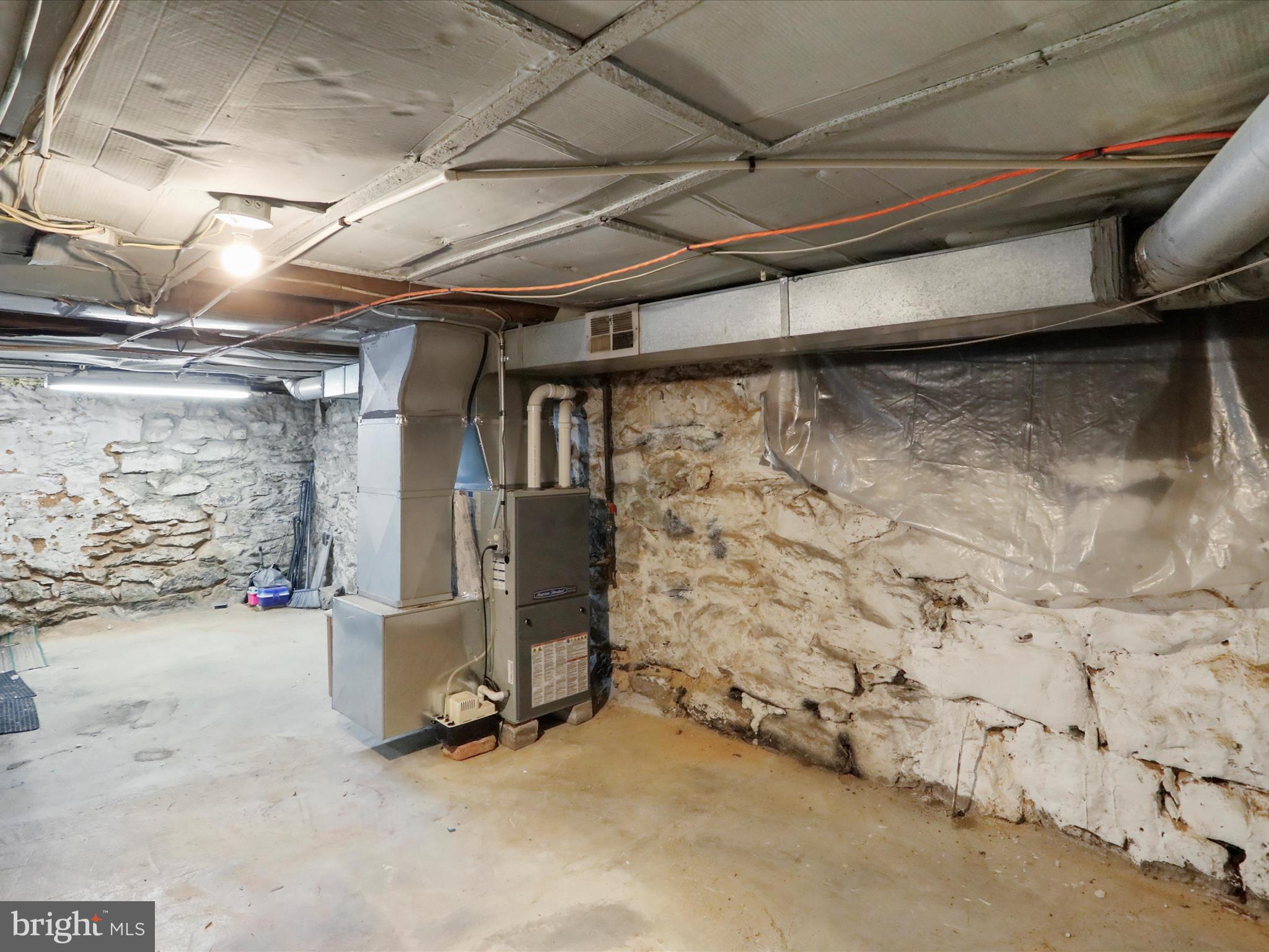 WEST END - Residential