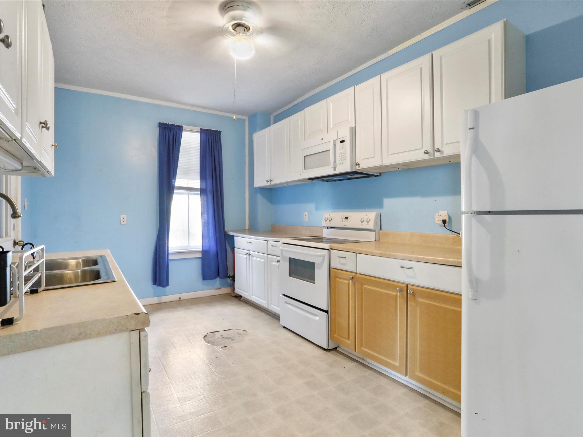 WEST END - Residential