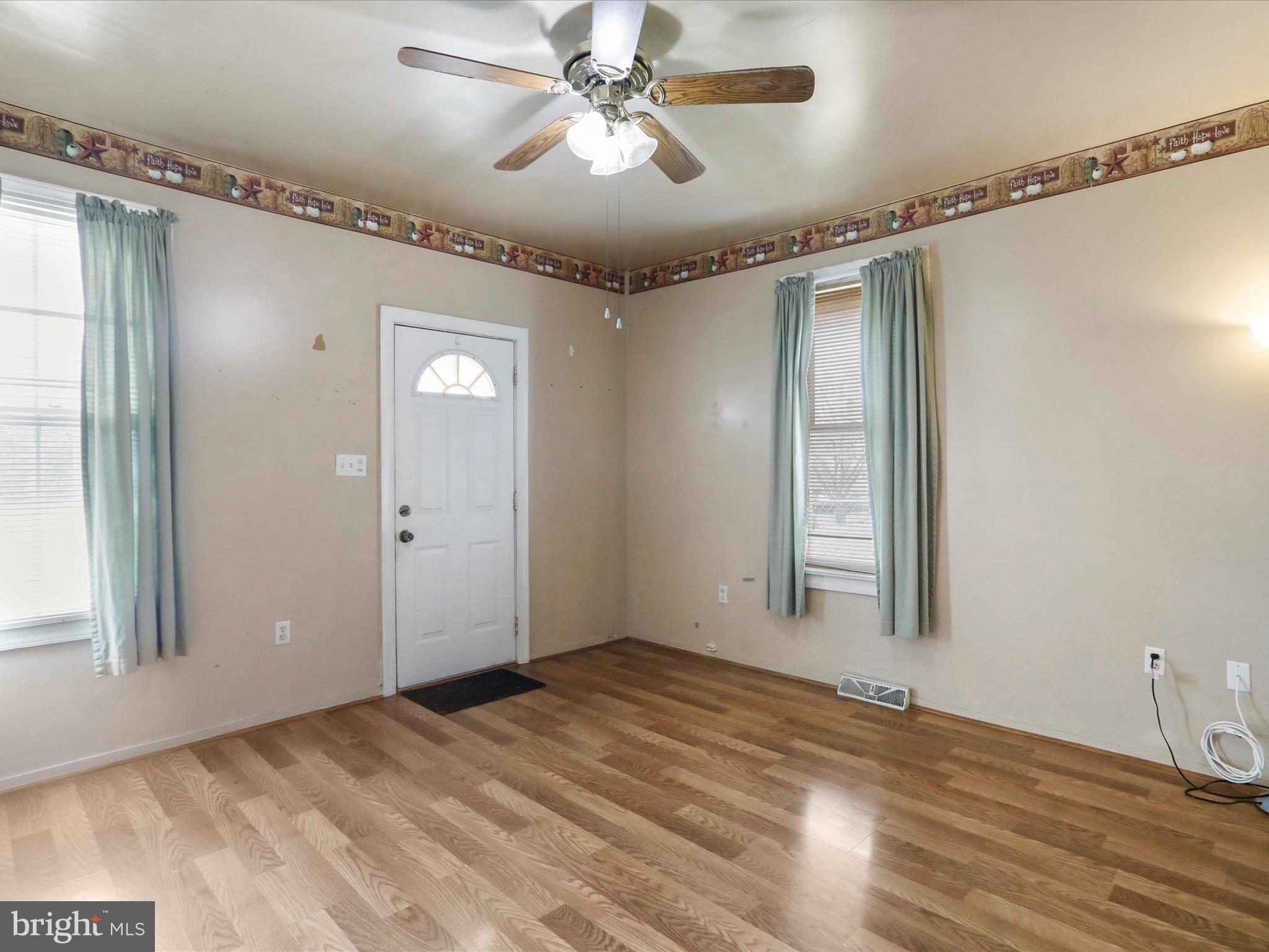 WEST END - Residential