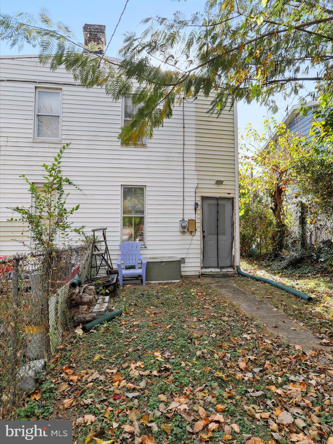 WEST END - Residential