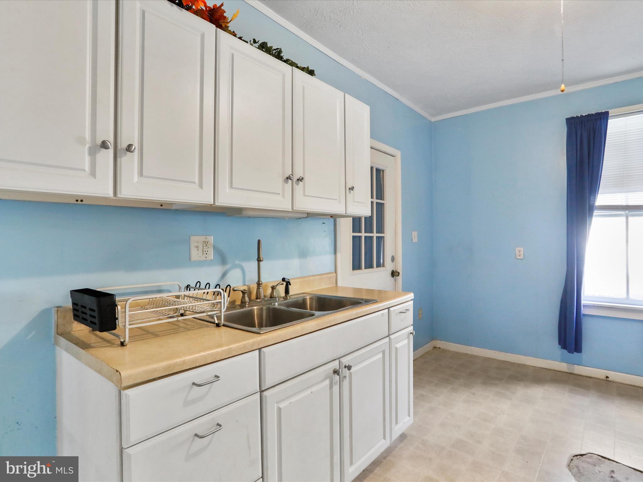 WEST END - Residential