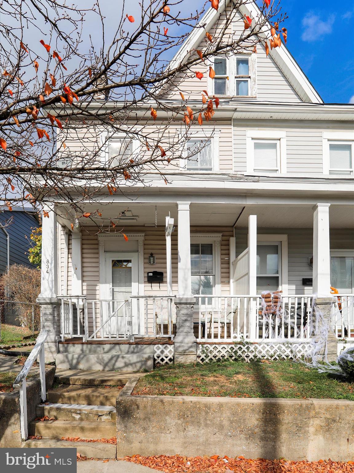 WEST END - Residential