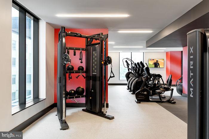 WASHINGTON SQ - Residential Lease