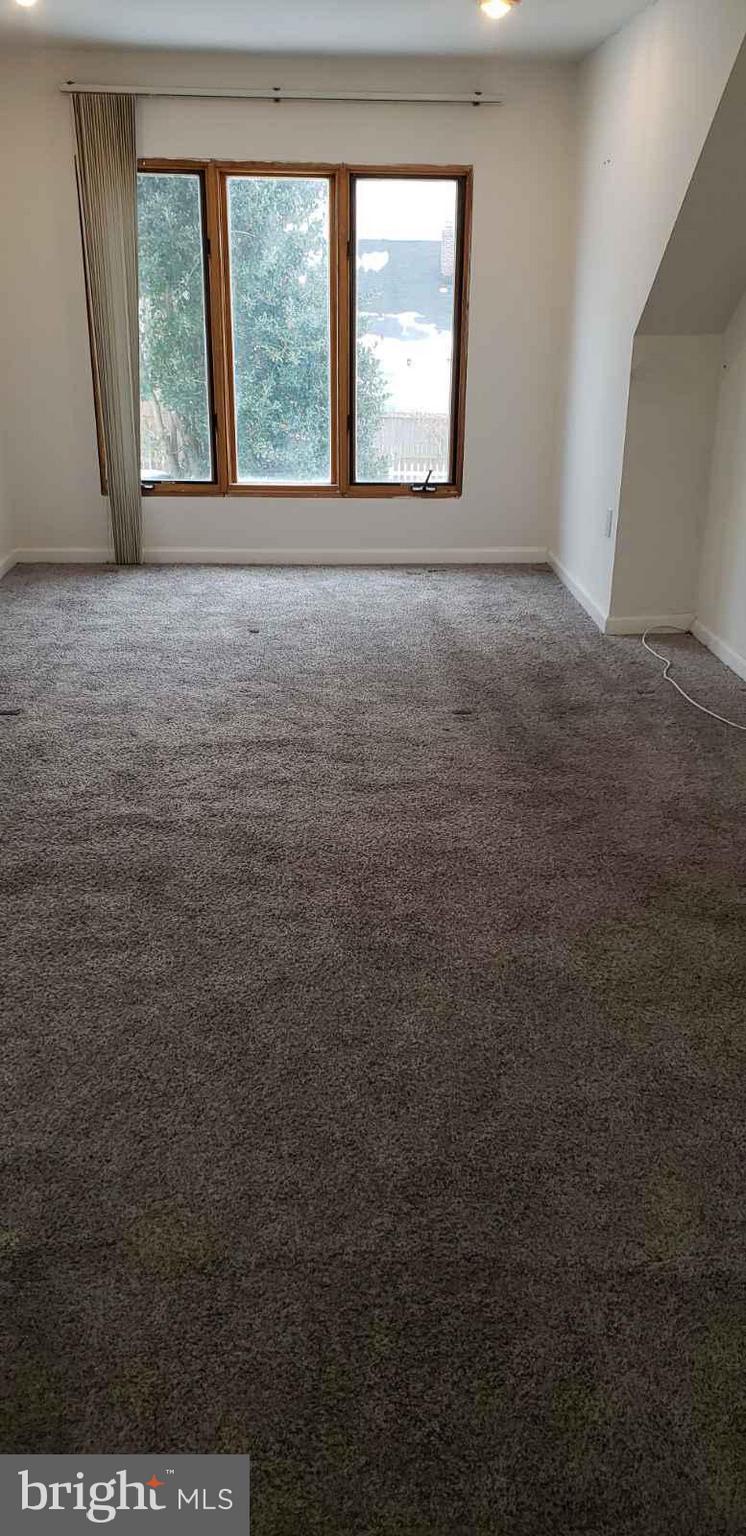 ROCKCREST - Residential