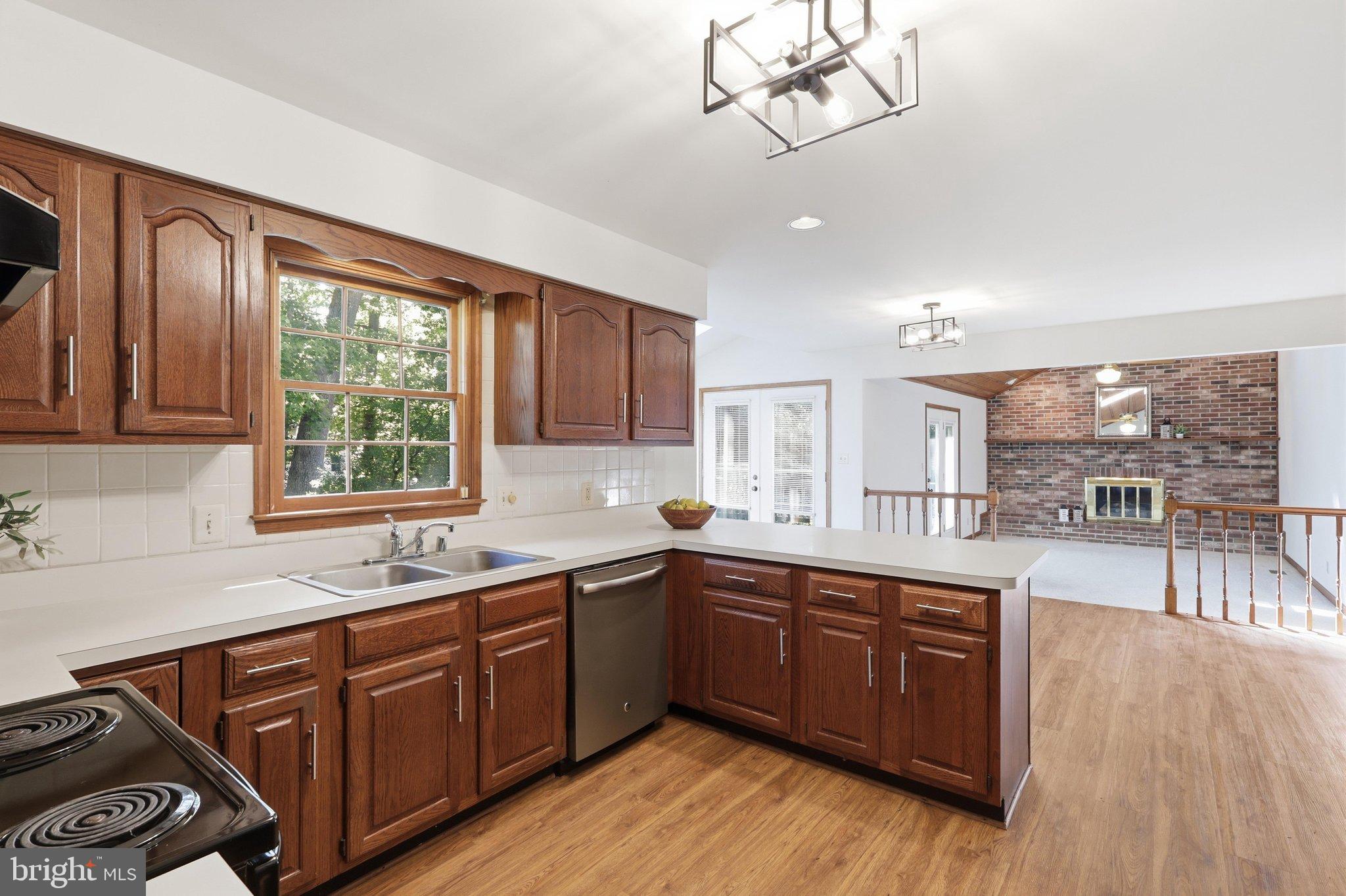 5226 CEDAR RIDGE DRIVE