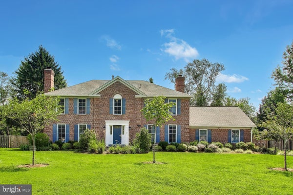 7724 FONTAINE ST, POTOMAC, MD 20854 - Image ec00e3ae8367b670e95266ff62434d6c/3055802155