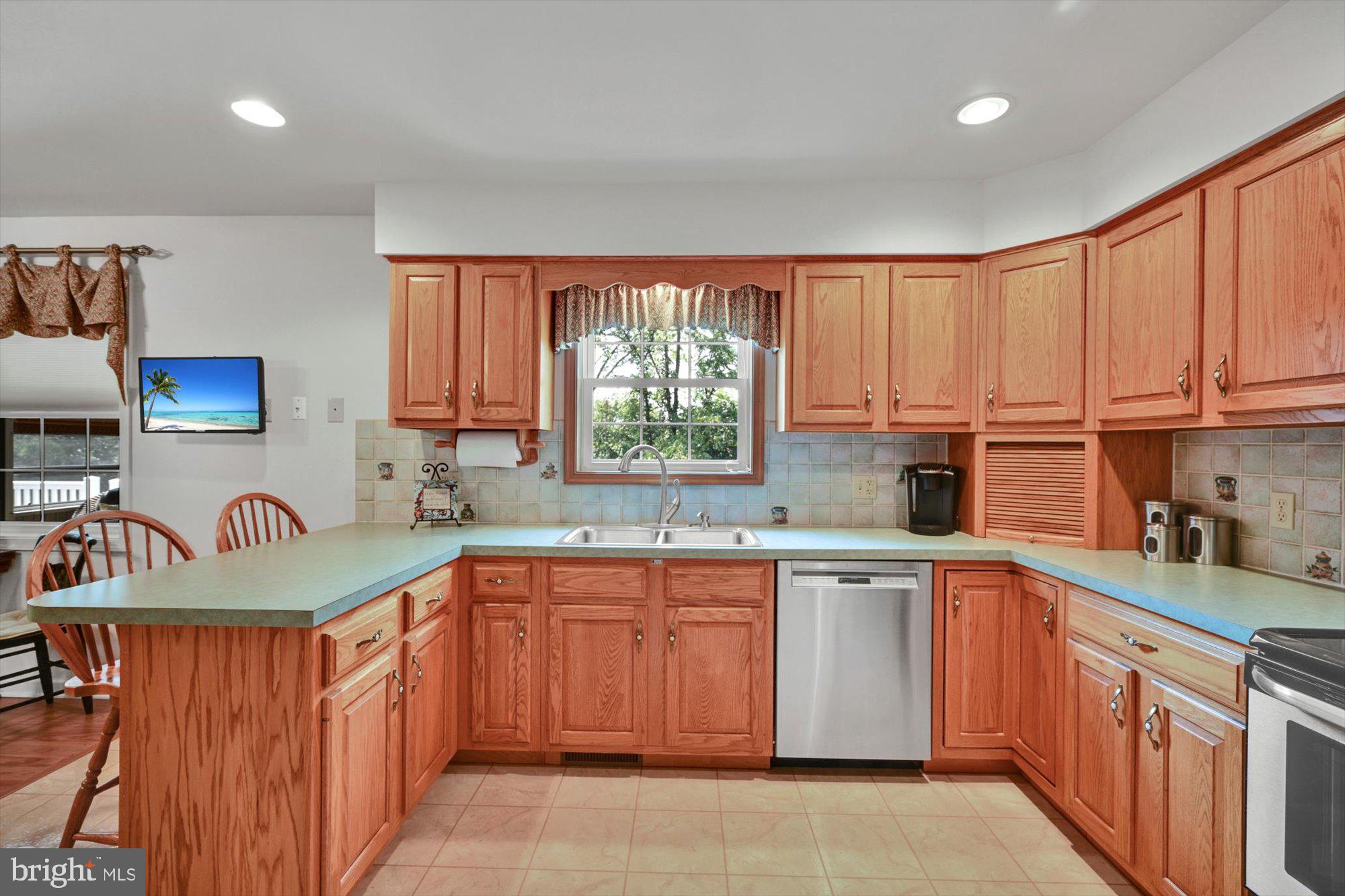 MUDDY CREEK VILLAGE - Residential