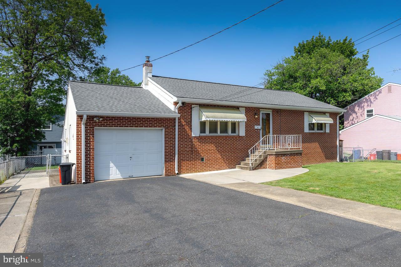 222 NICHOLSON ROAD