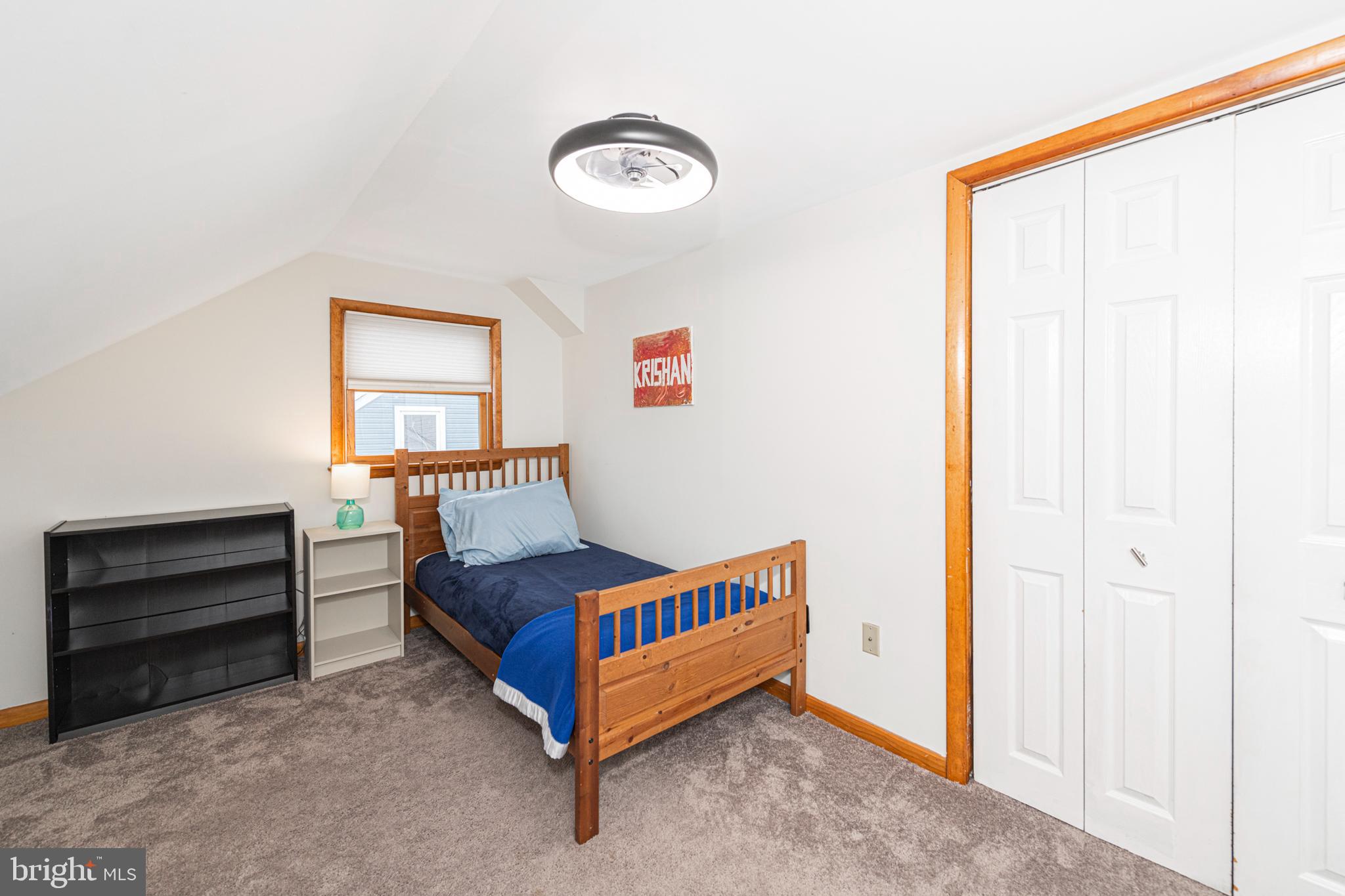 VILLAGE GREEN - Residential