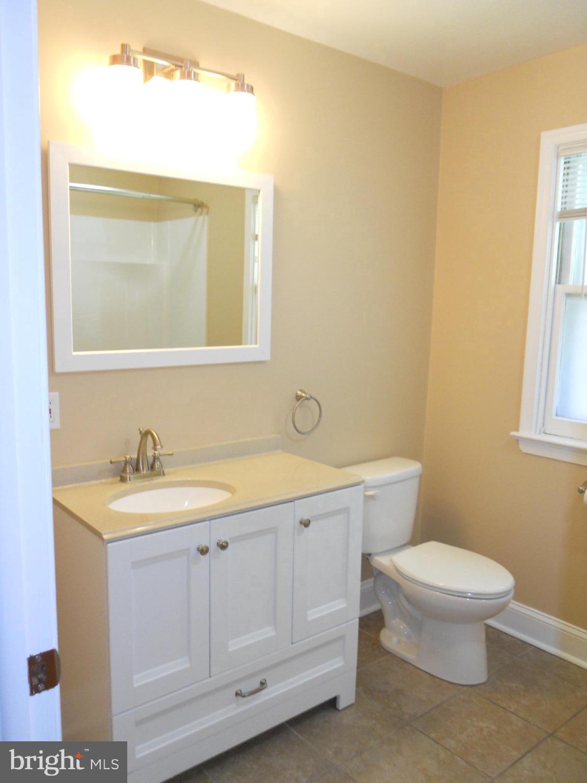 WOODMERE - Residential Lease