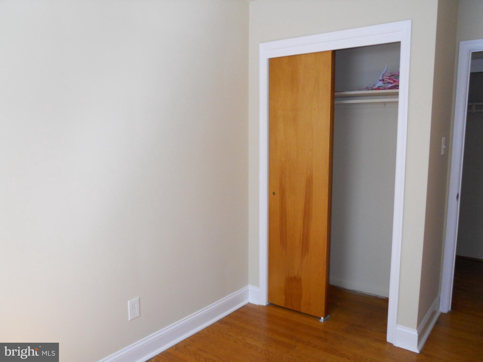 WOODMERE - Residential Lease