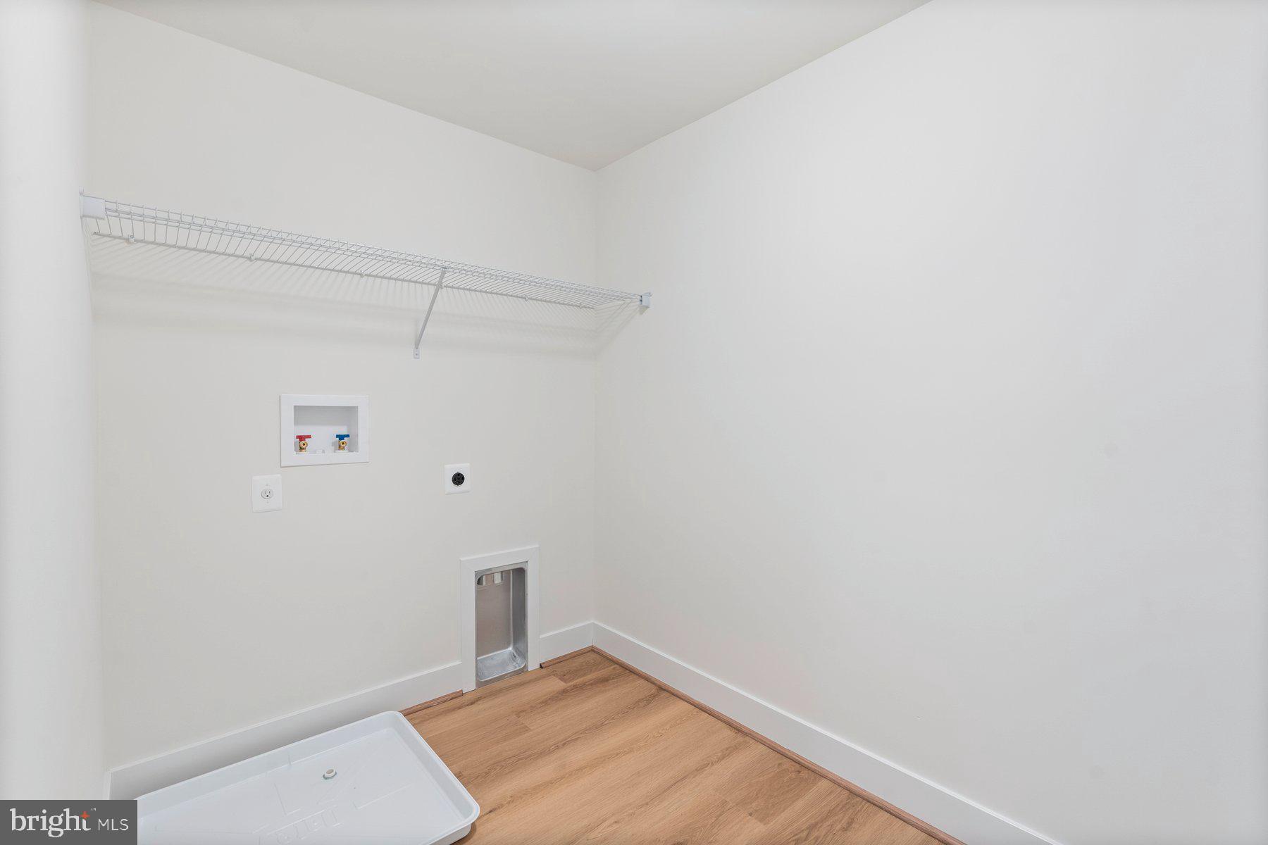 ROBINSON RESERVE - Residential