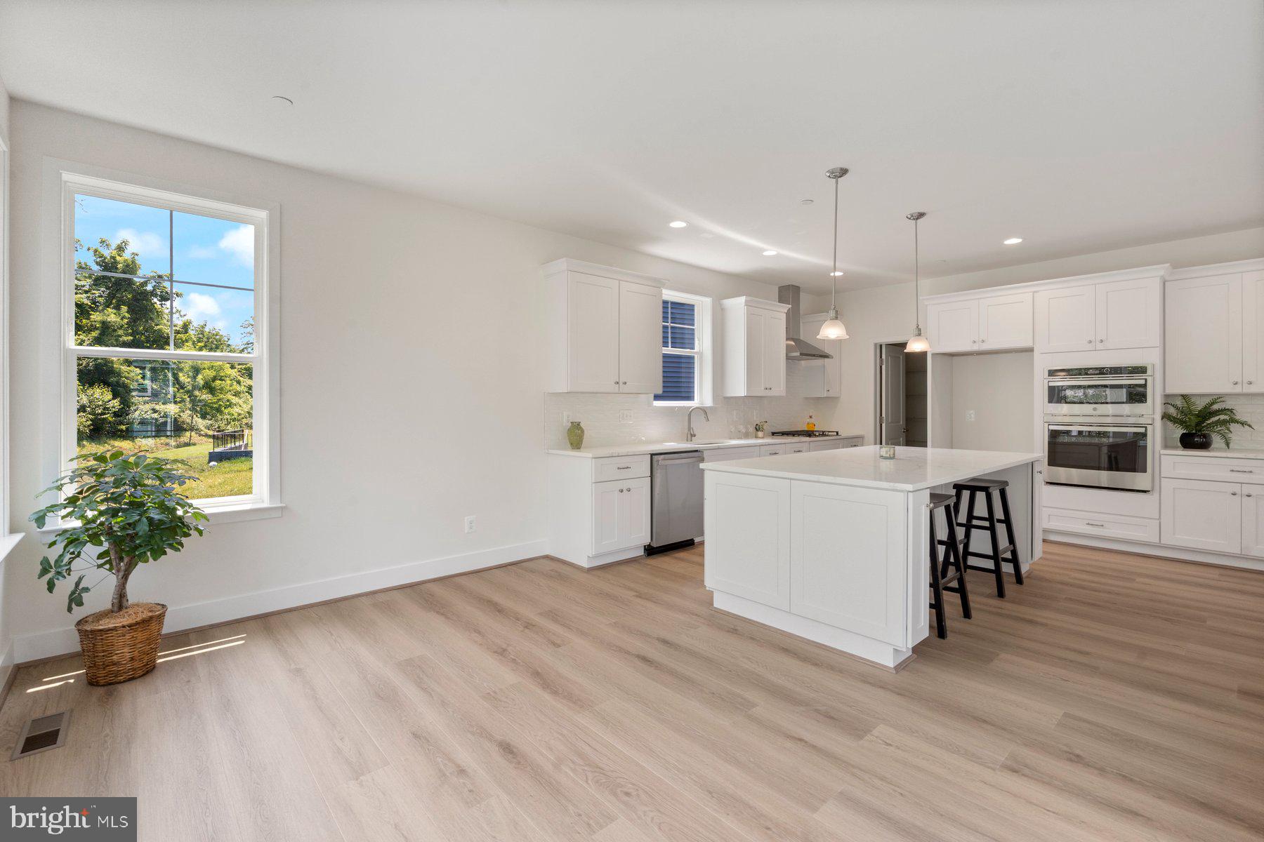 ROBINSON RESERVE - Residential