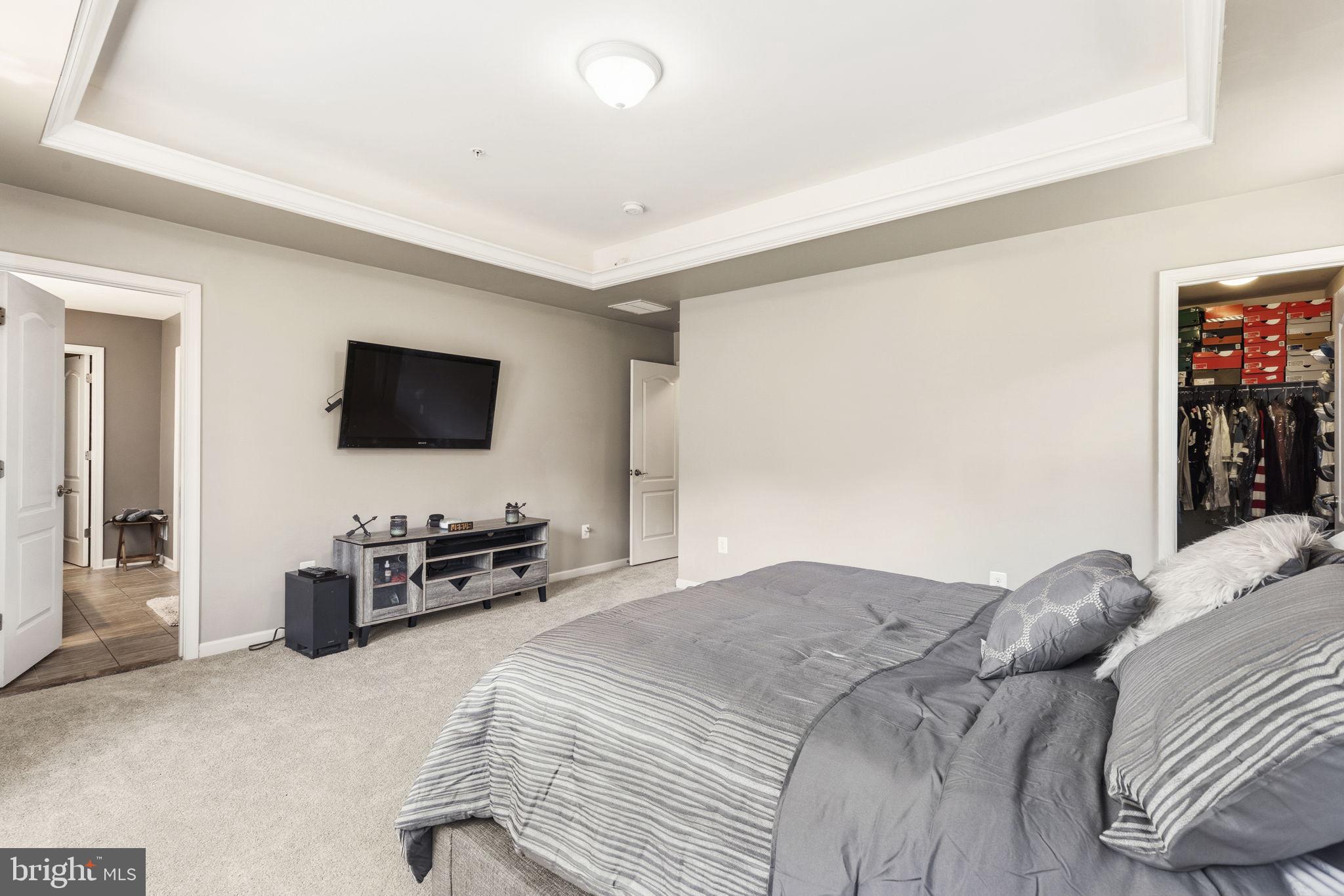 RESIDENCES AT QUARRY PLACE - Residential