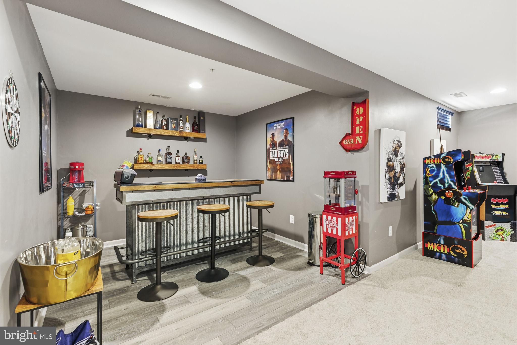 RESIDENCES AT QUARRY PLACE - Residential