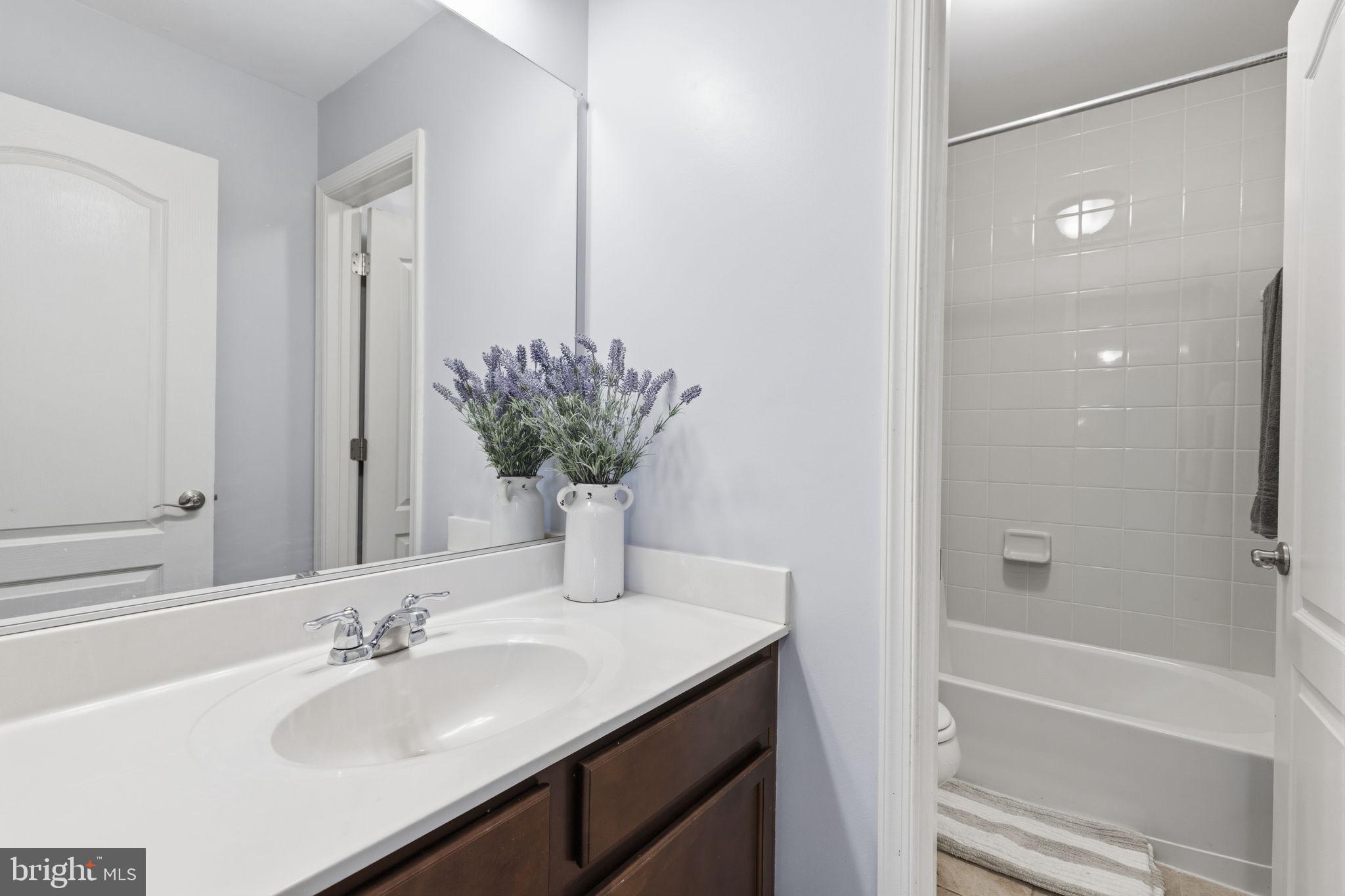 RESIDENCES AT QUARRY PLACE - Residential