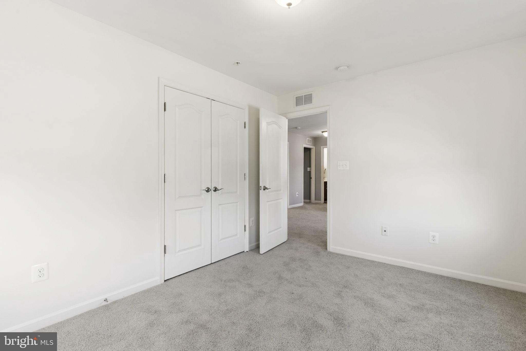 RESIDENCES AT QUARRY PLACE - Residential