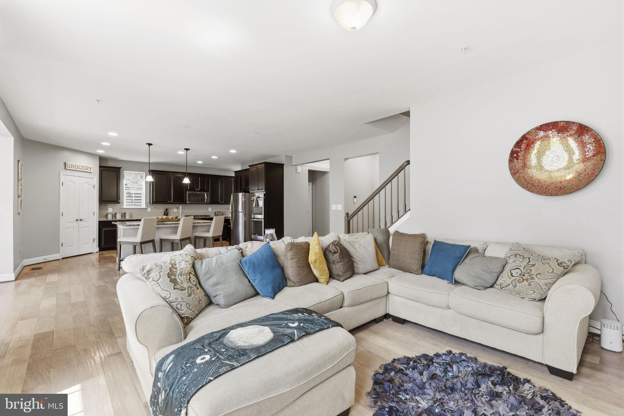 RESIDENCES AT QUARRY PLACE - Residential
