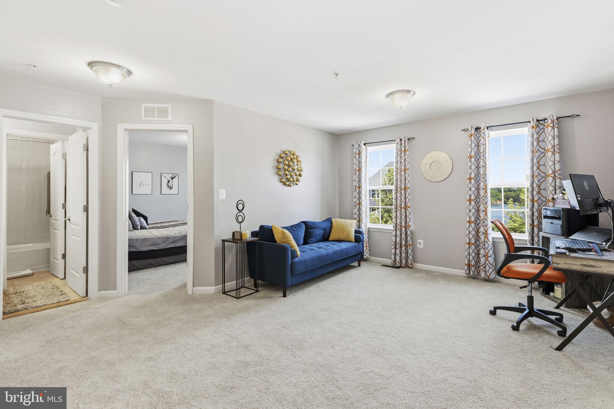 RESIDENCES AT QUARRY PLACE - Residential