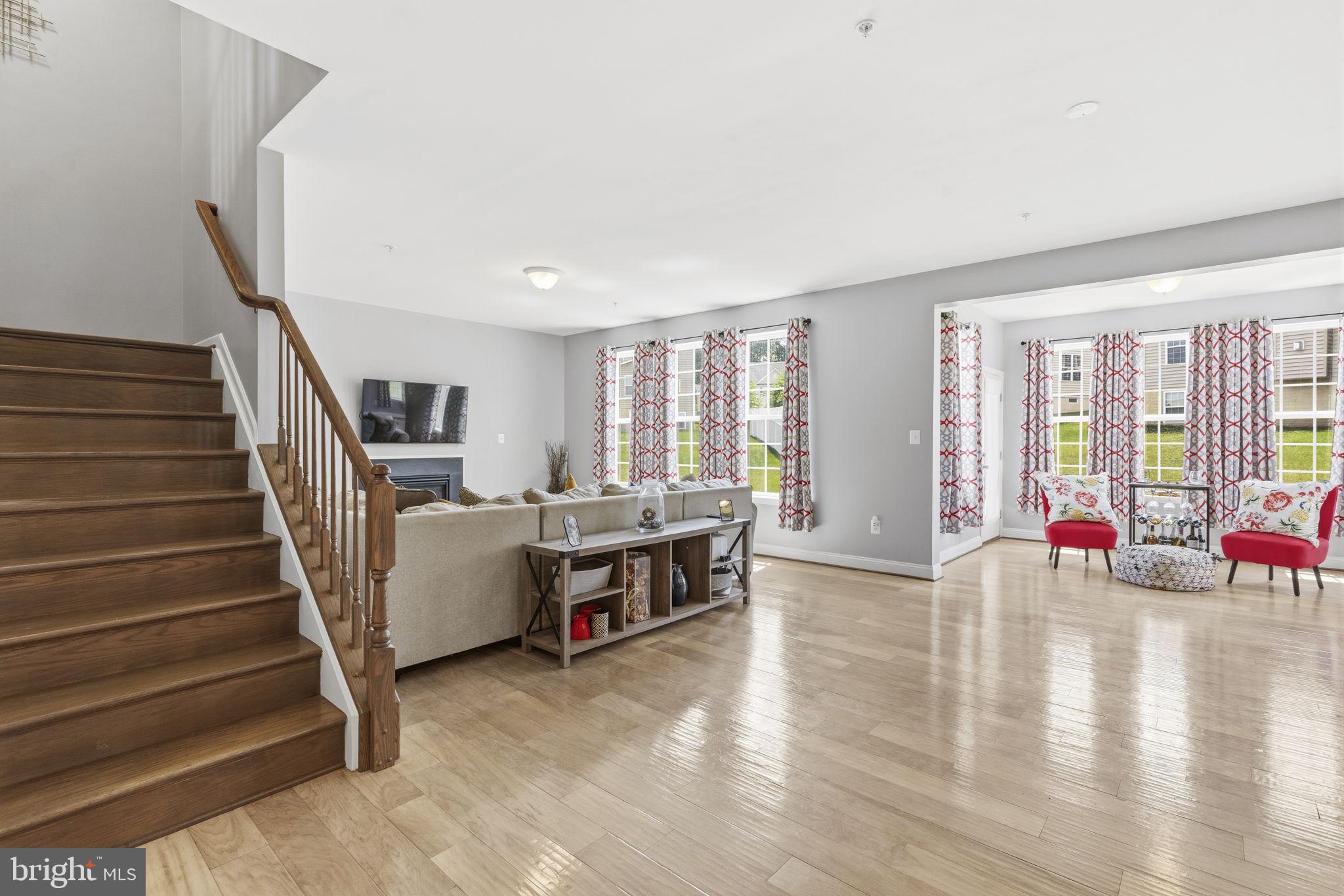RESIDENCES AT QUARRY PLACE - Residential