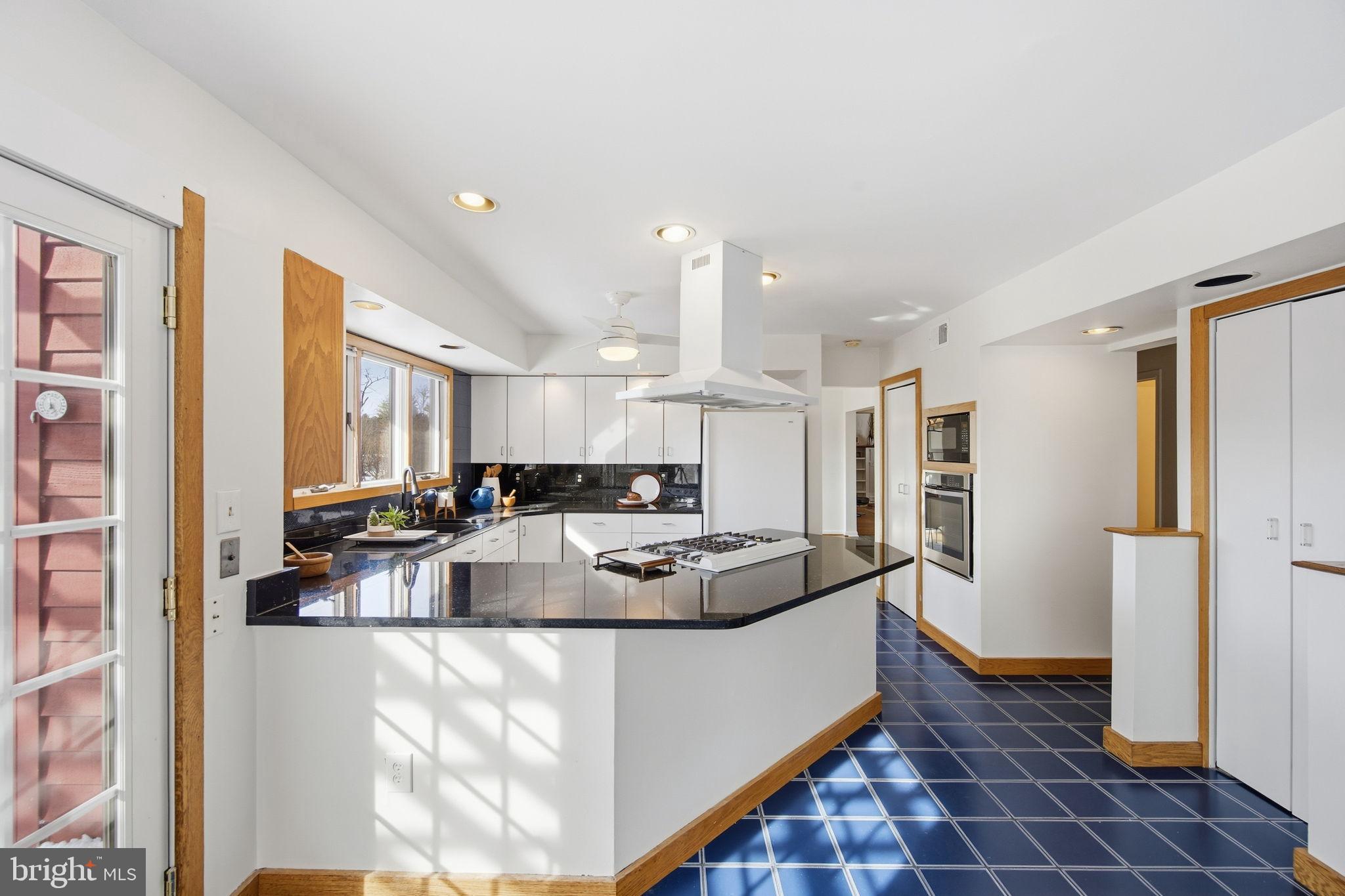 WESTERN RUN - Residential