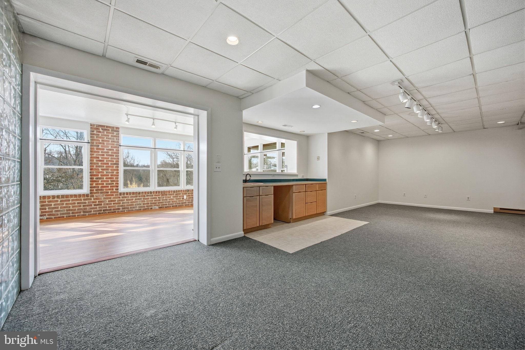 WESTERN RUN - Residential