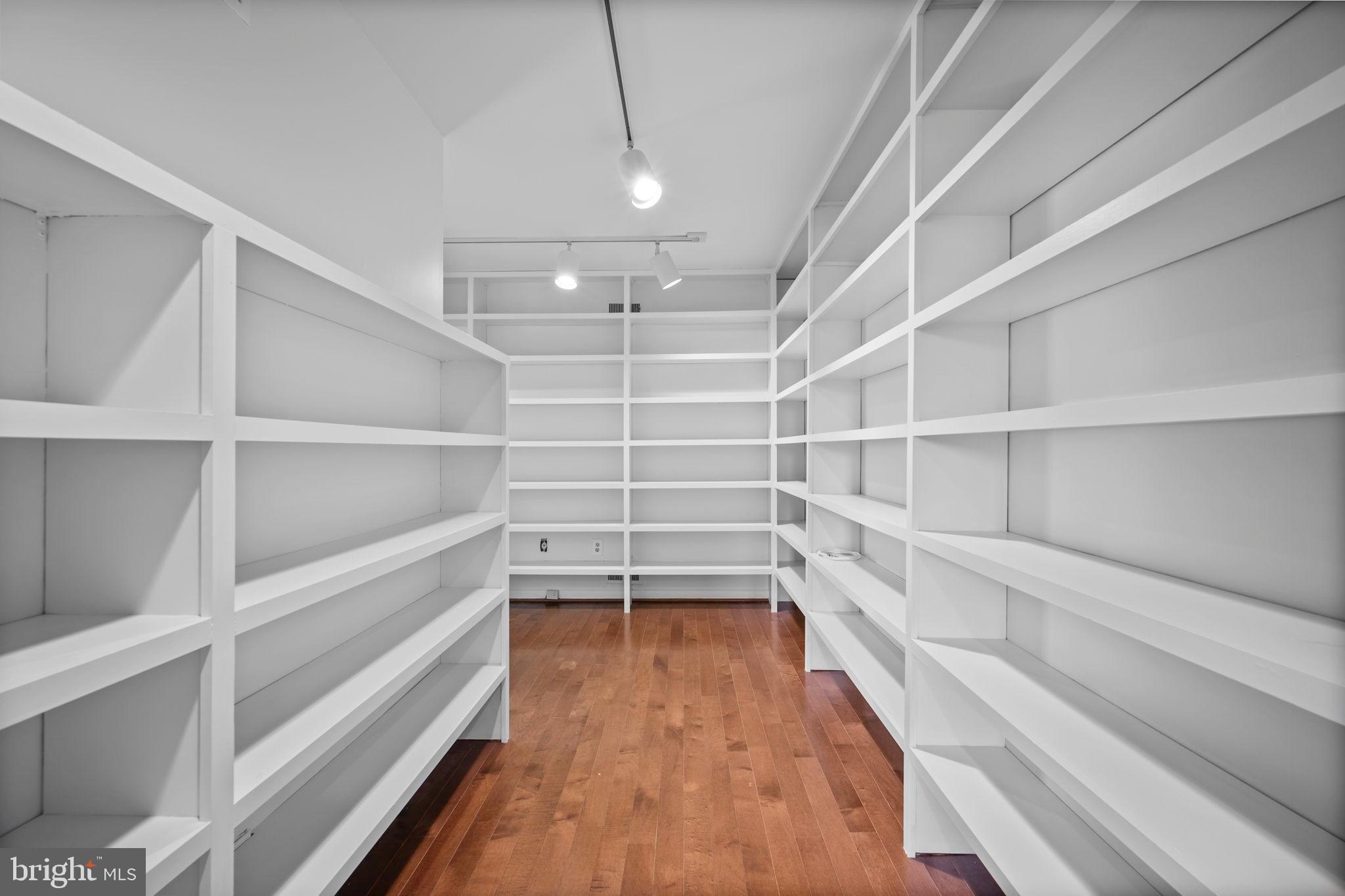 WESTERN RUN - Residential