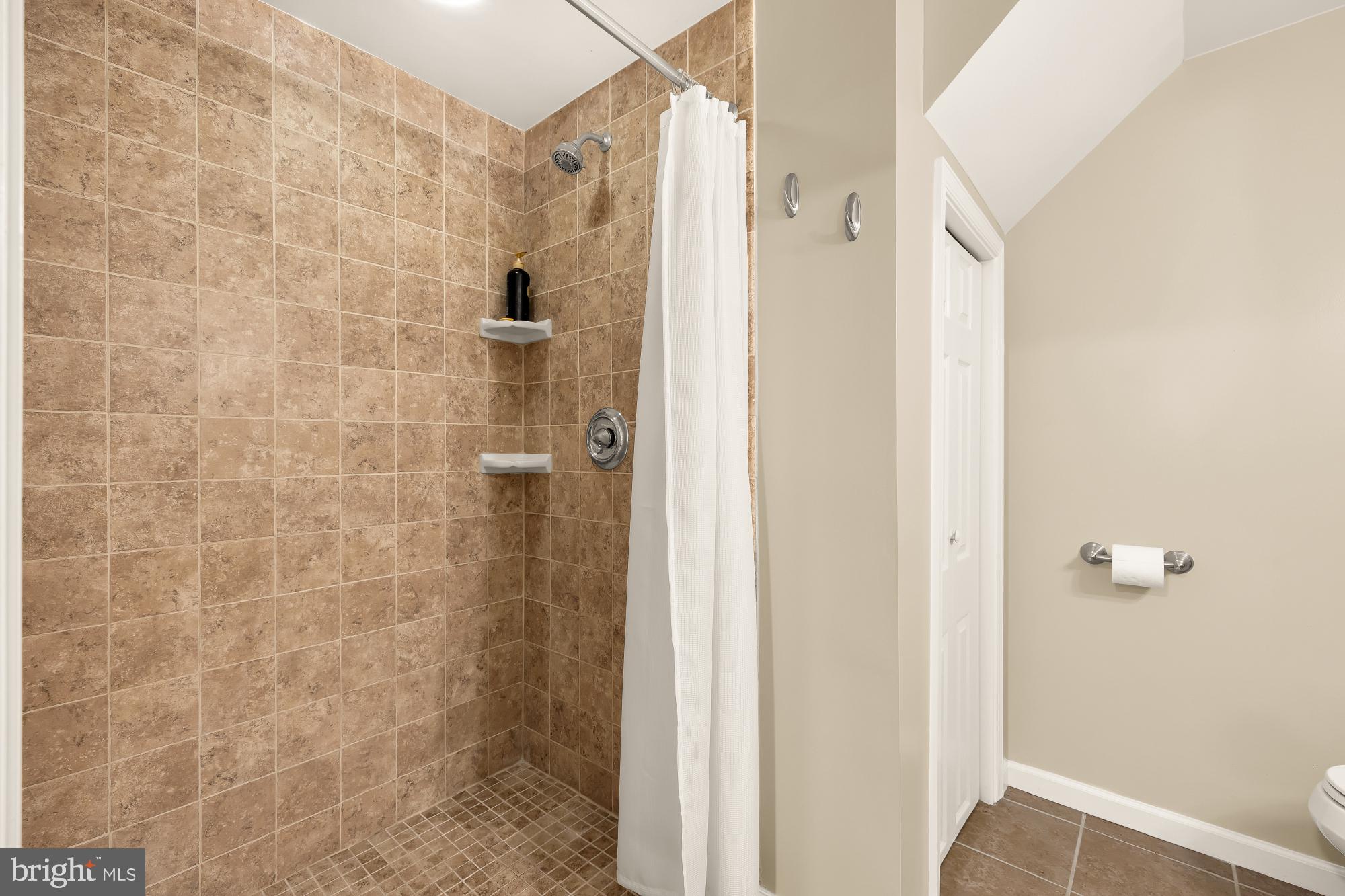 BROAD RUN FARMS - Residential