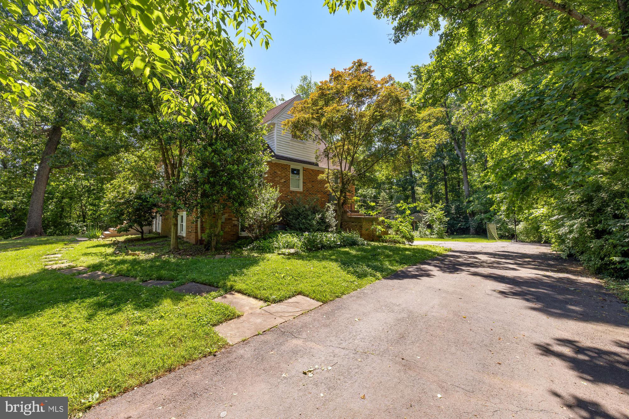 BROAD RUN FARMS - Residential