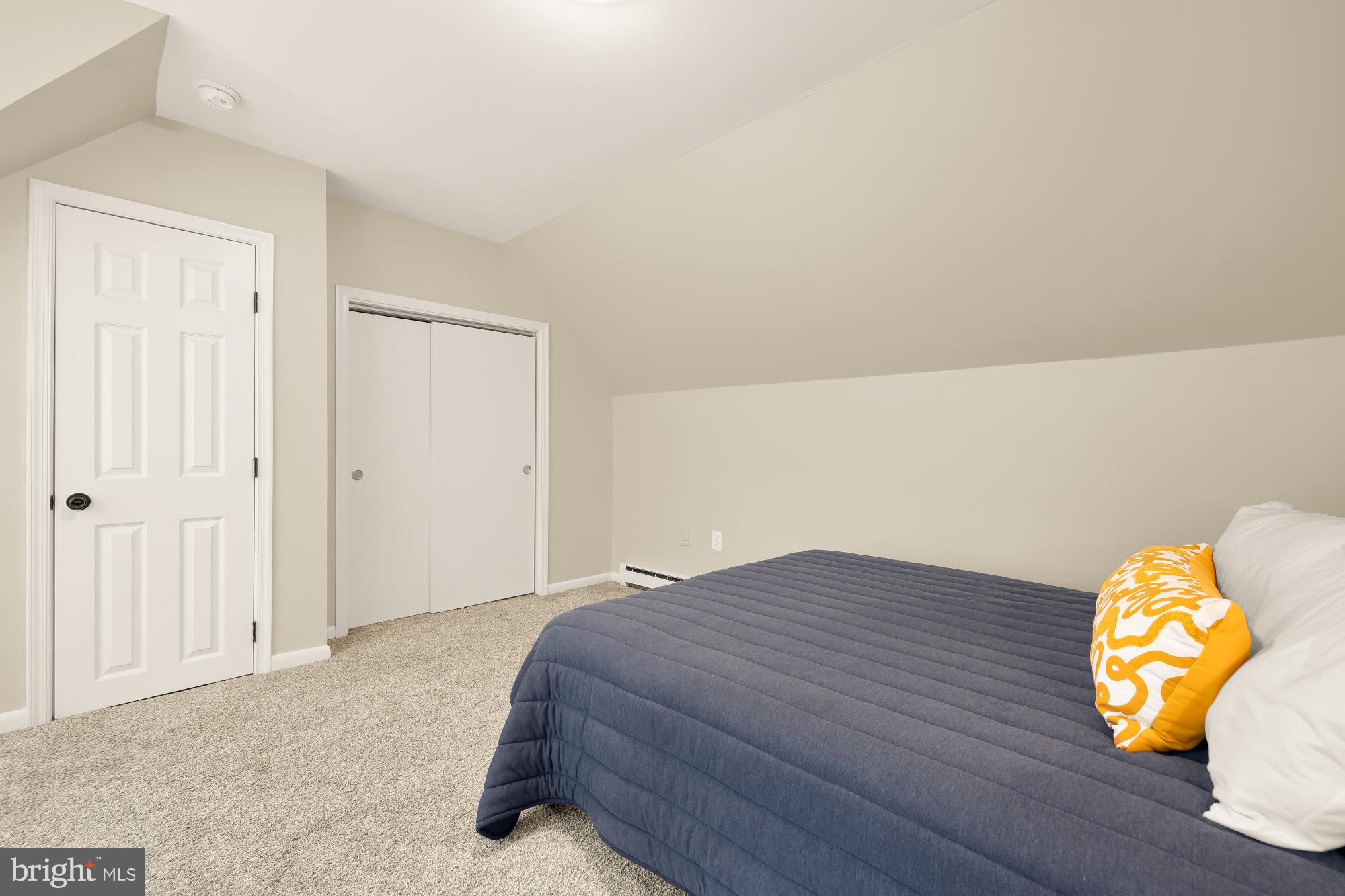 BROAD RUN FARMS - Residential