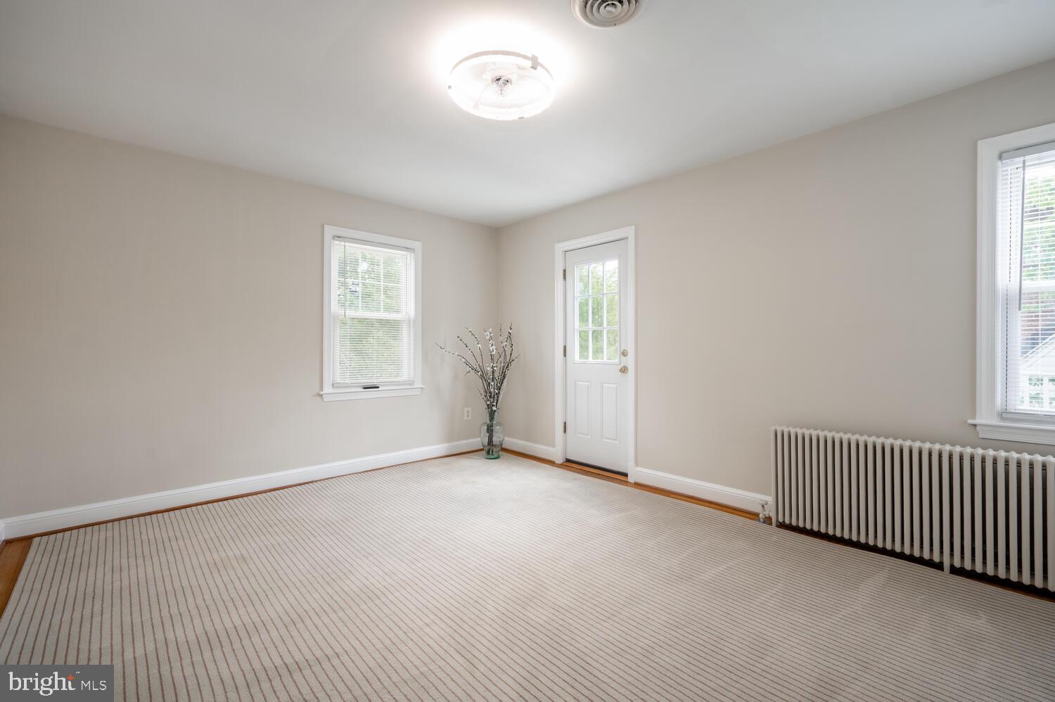 ASHTON HEIGHTS - Land