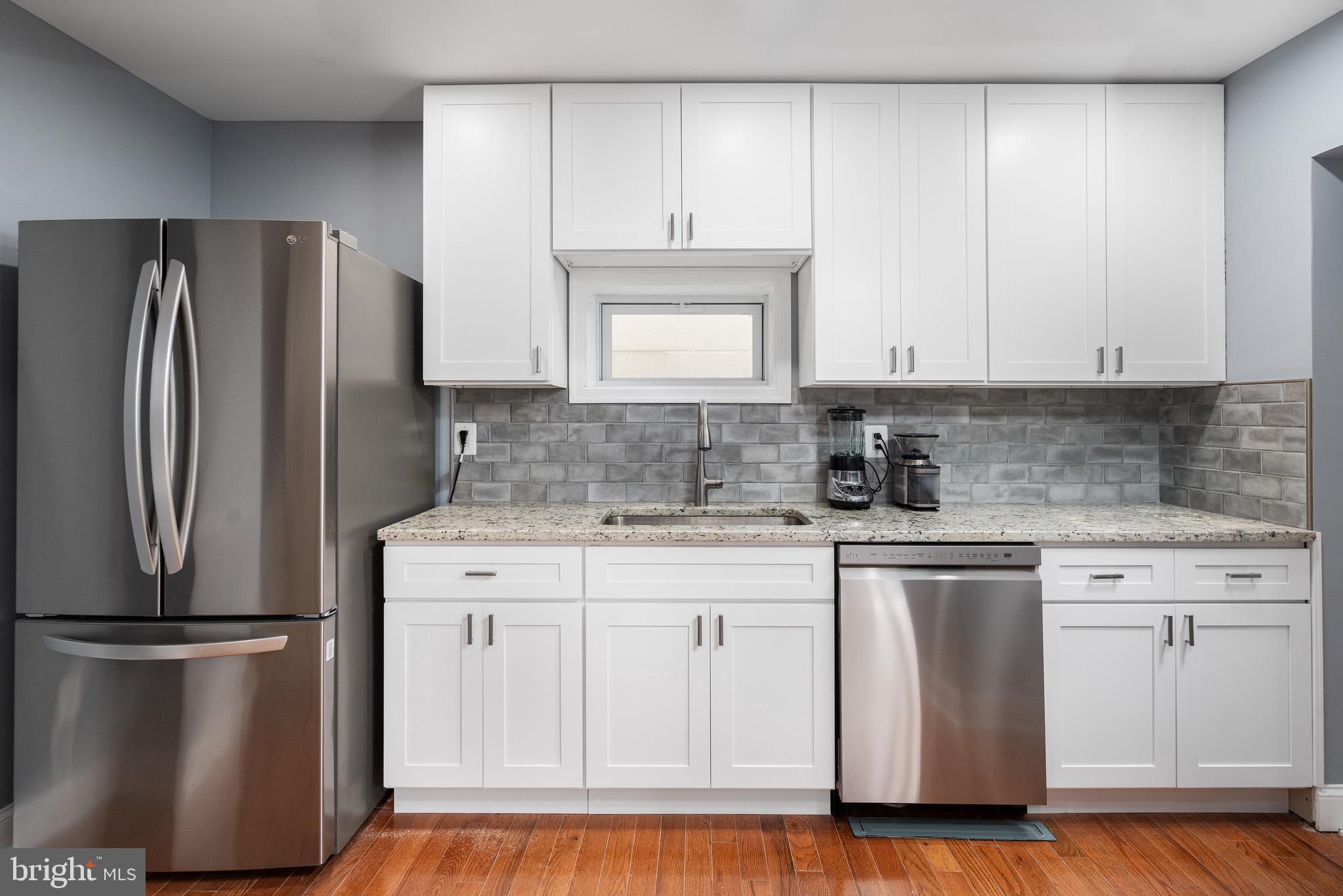 LITTLE ITALY - Residential Lease