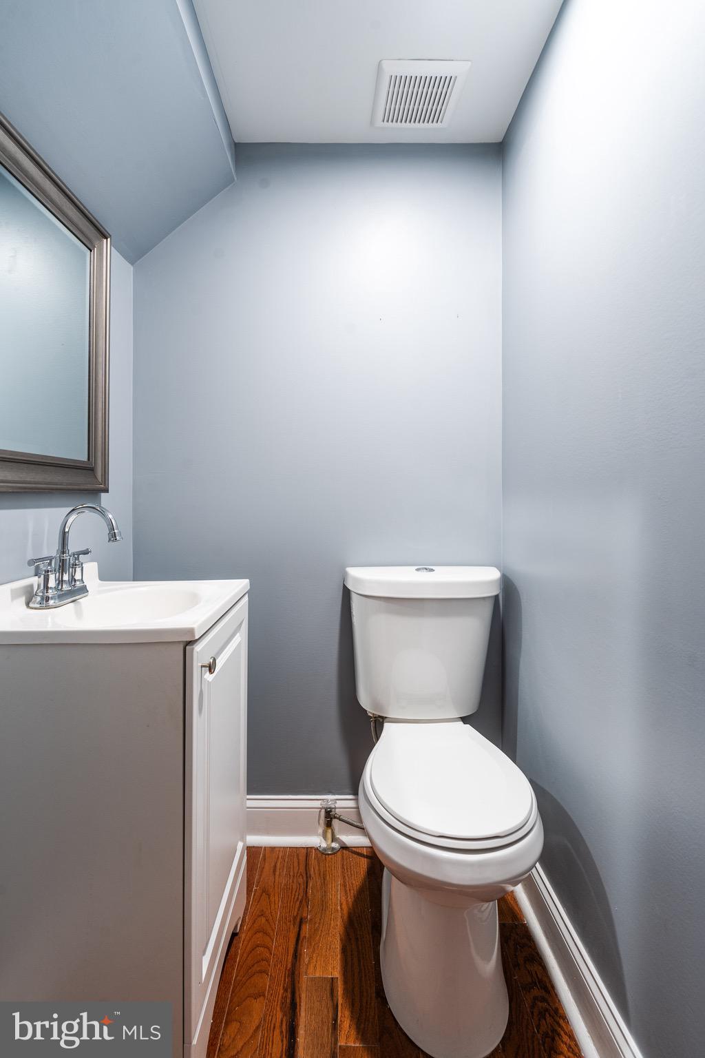 LITTLE ITALY - Residential Lease