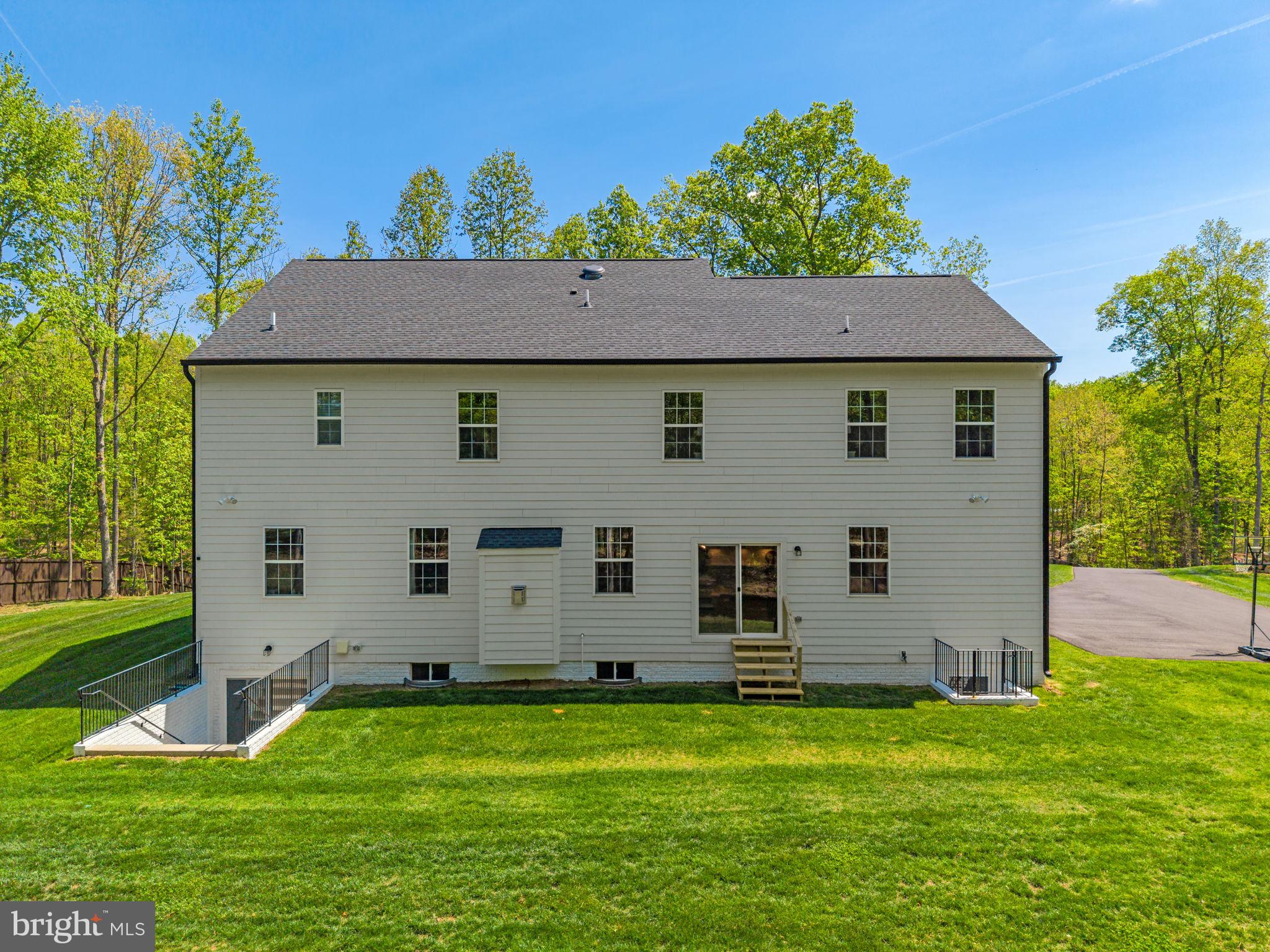 THE RESERVE AT FALLEN OAKS - Residential