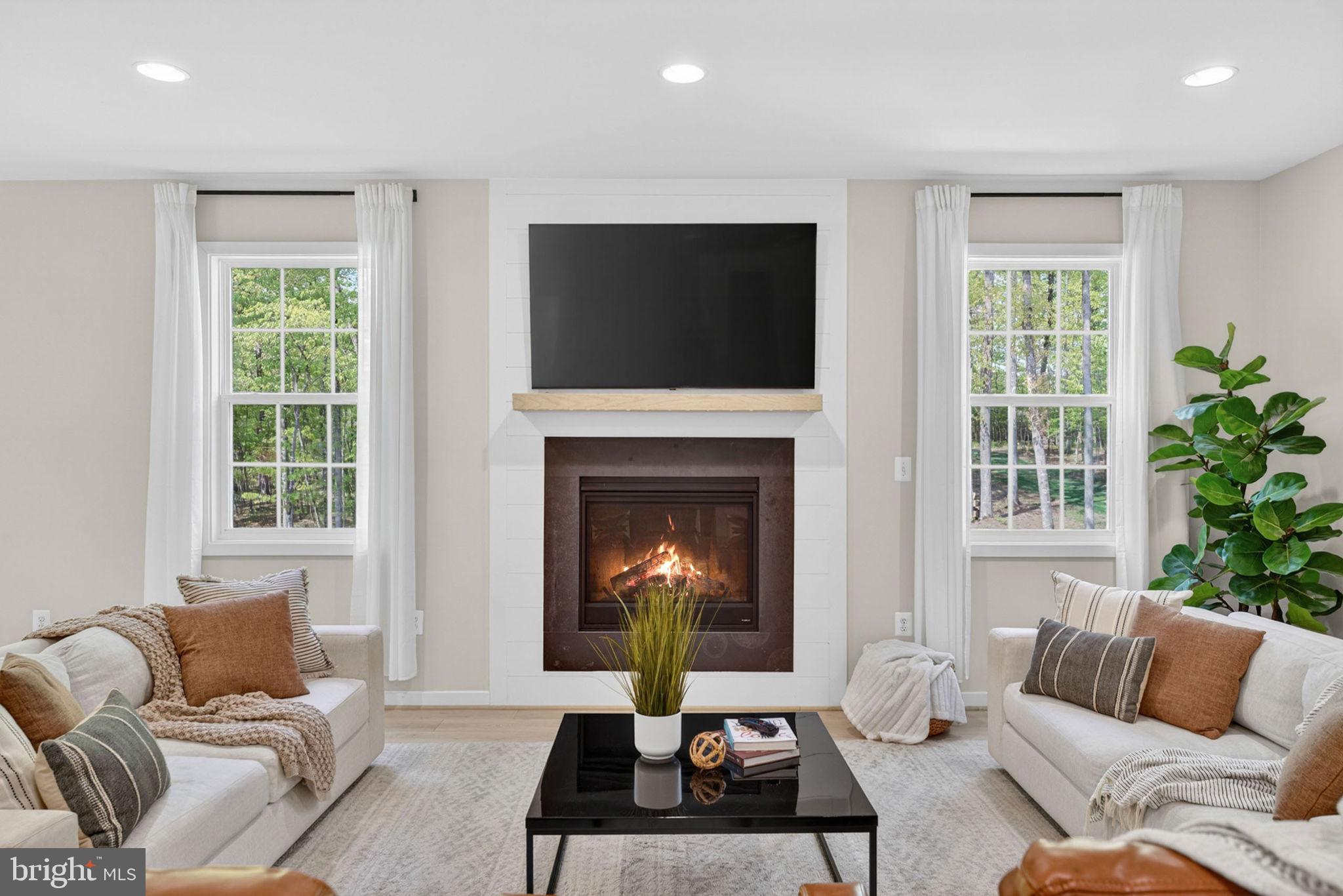 THE RESERVE AT FALLEN OAKS - Residential