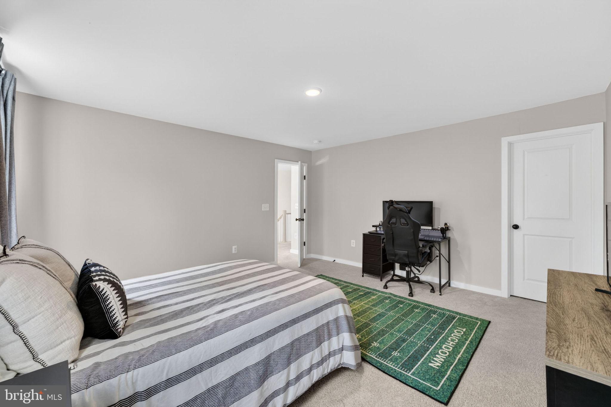 THE RESERVE AT FALLEN OAKS - Residential