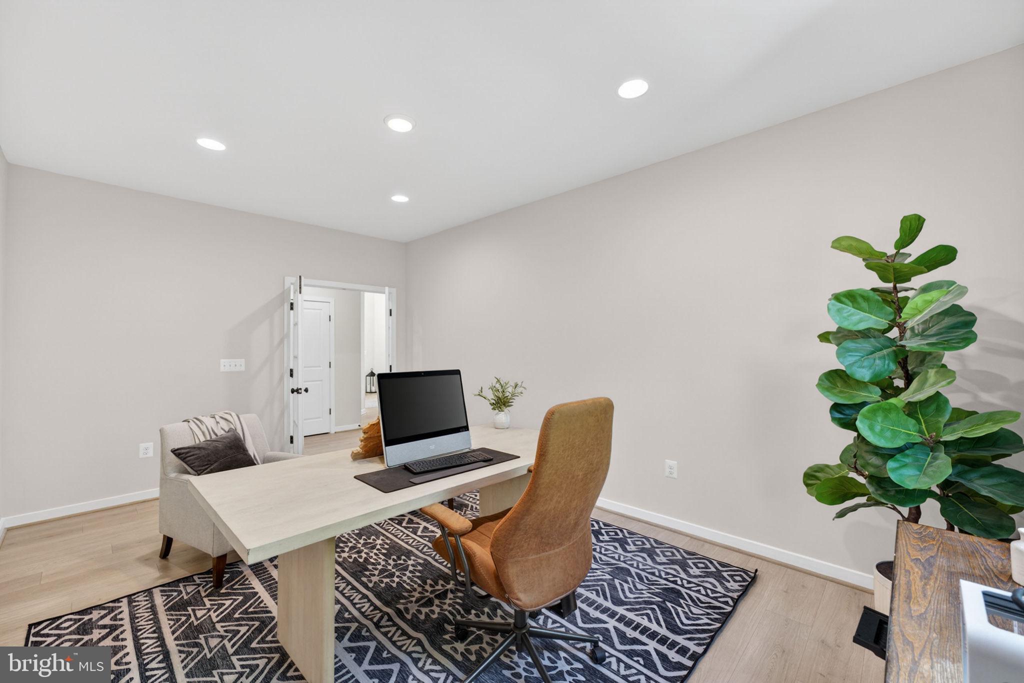 THE RESERVE AT FALLEN OAKS - Residential