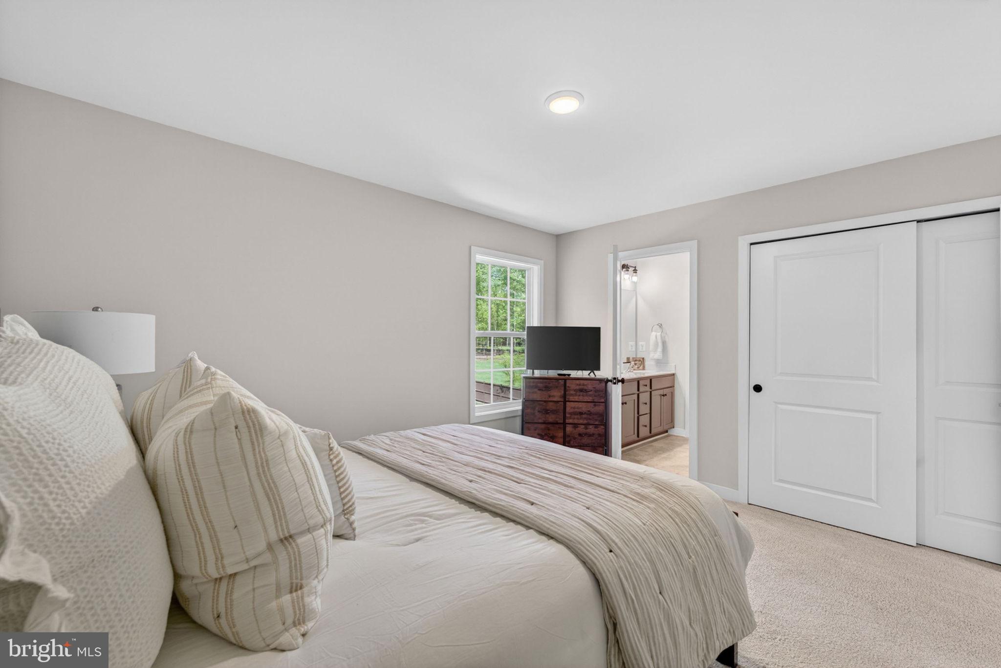 THE RESERVE AT FALLEN OAKS - Residential